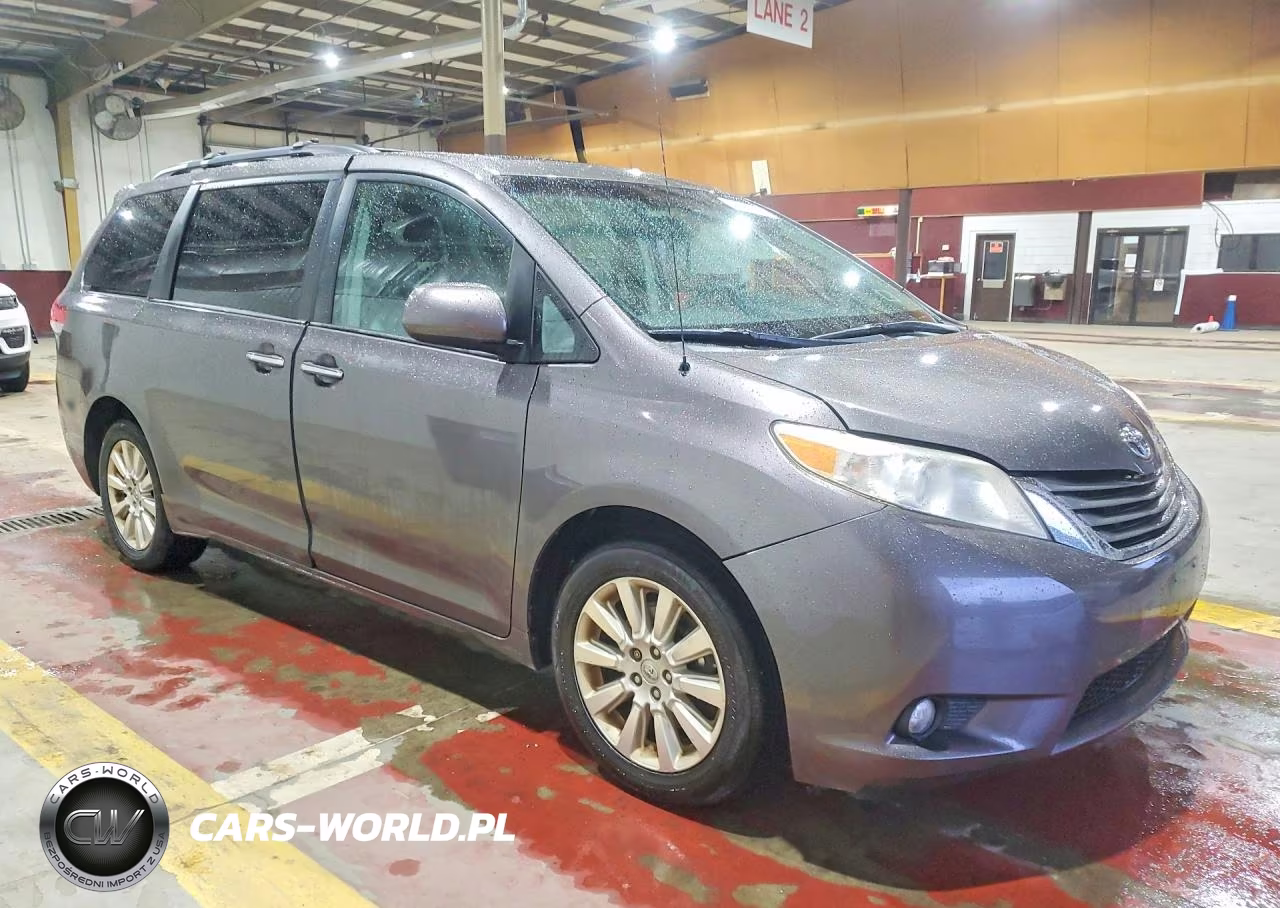 2014 Toyota Sienna Xle 7-Passenger VIN:5TDDK3DC5ES081874 - 4