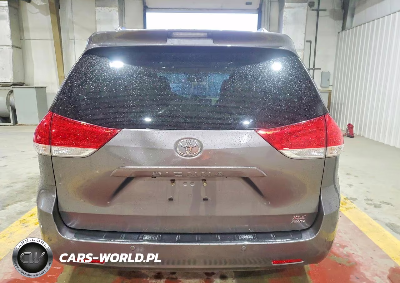 2014 Toyota Sienna Xle 7-Passenger VIN:5TDDK3DC5ES081874 - 6