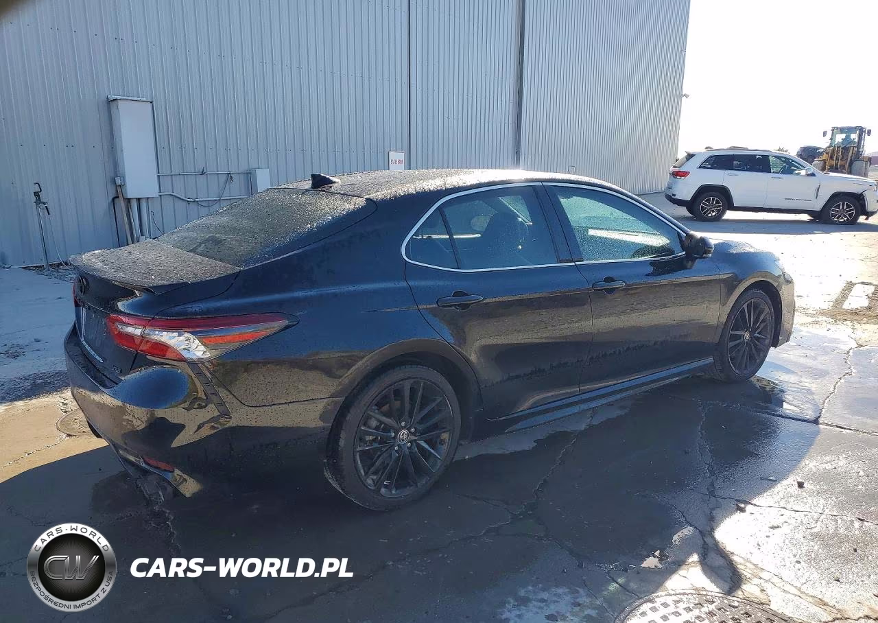 2022 Toyota Camry Xse VIN:4T1K61AK1NU057591 - 3
