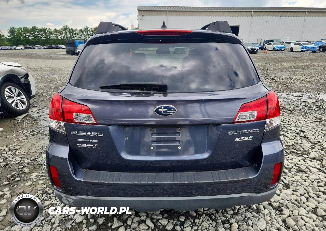 2014 Subaru Outback 2.5I Premium VIN:4S4BRBDC9E3275981 - 6