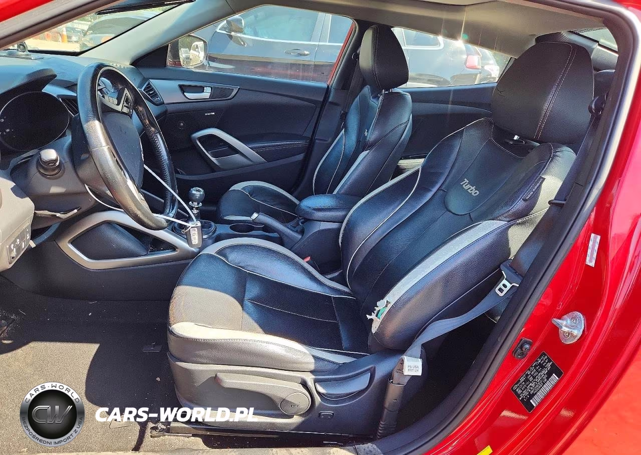 2015 Hyundai Veloster Turbo VIN:KMHTC6AE3FU217802 - 7