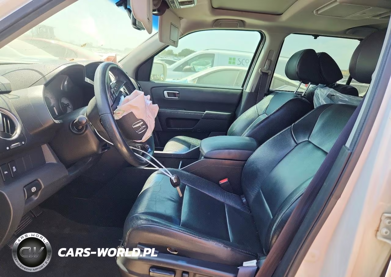 2013 Honda Pilot Touring VIN:5FNYF4H92DB066150 - 7
