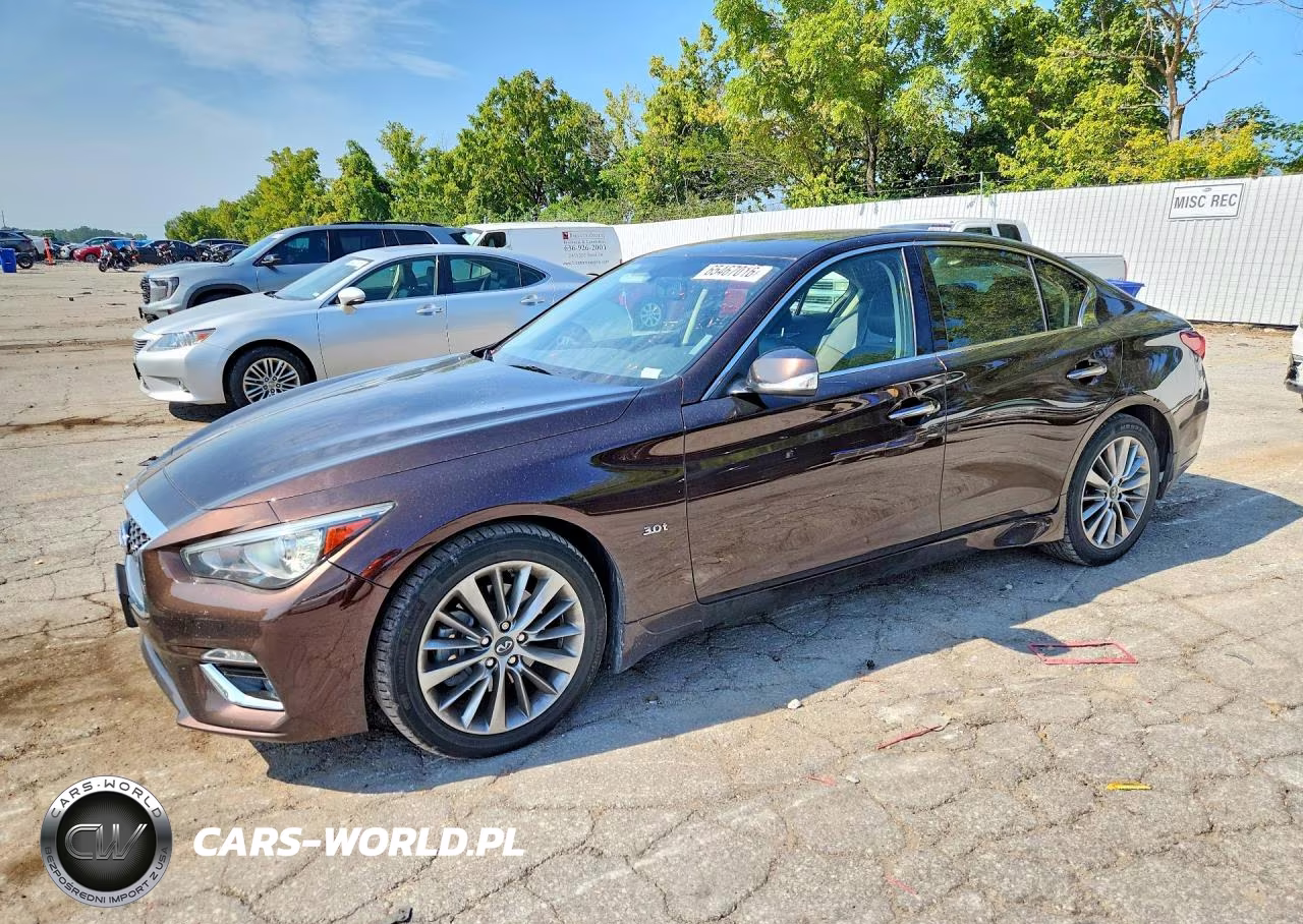 2018 Infiniti Q50 3.0T Luxe