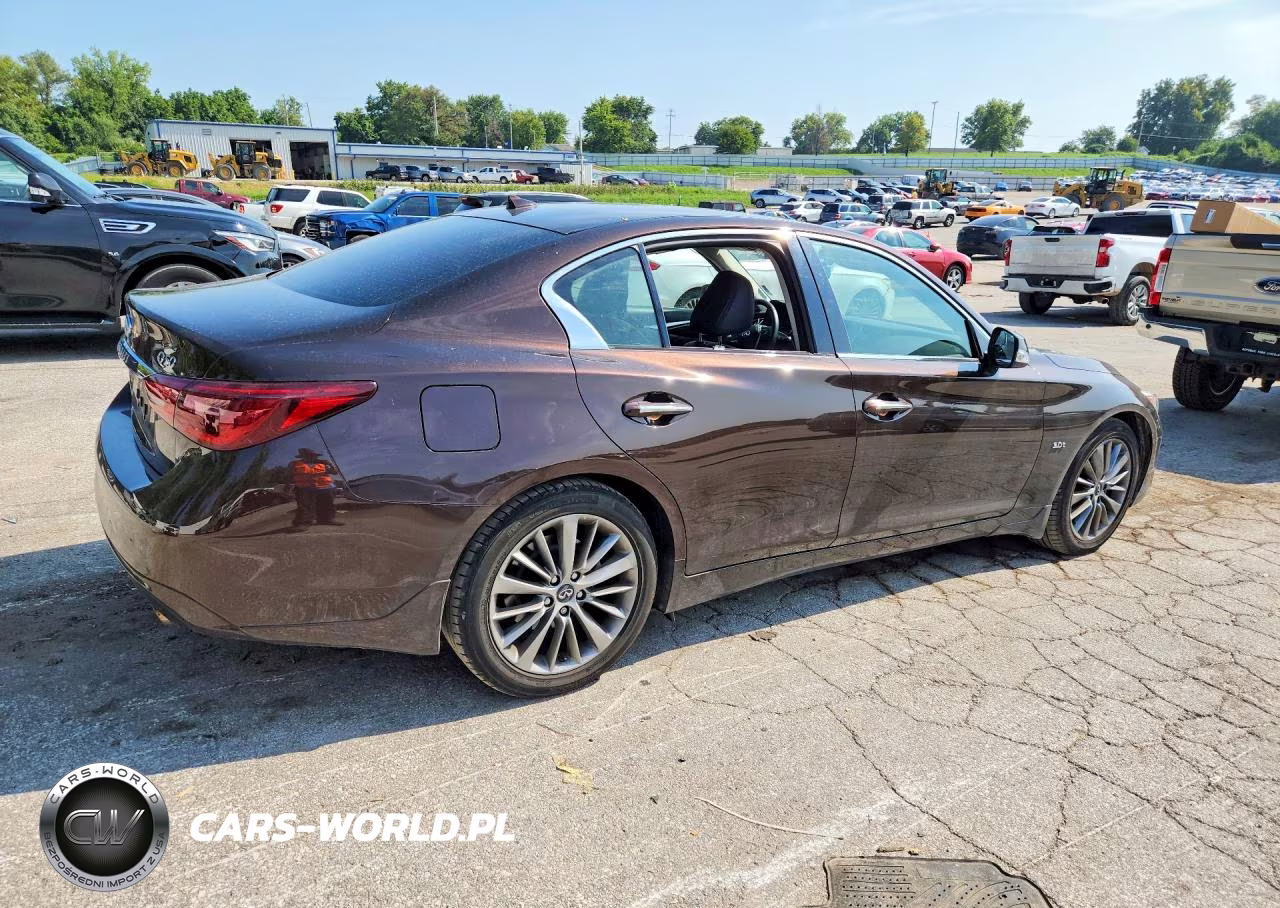 2018 Infiniti Q50 3.0T Luxe VIN:JN1EV7AR7JM445720 - 3