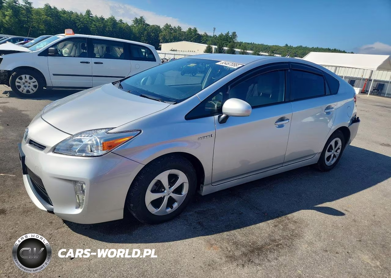 2014 Toyota Prius Two VIN:JTDKN3DU4E0382419 - 1