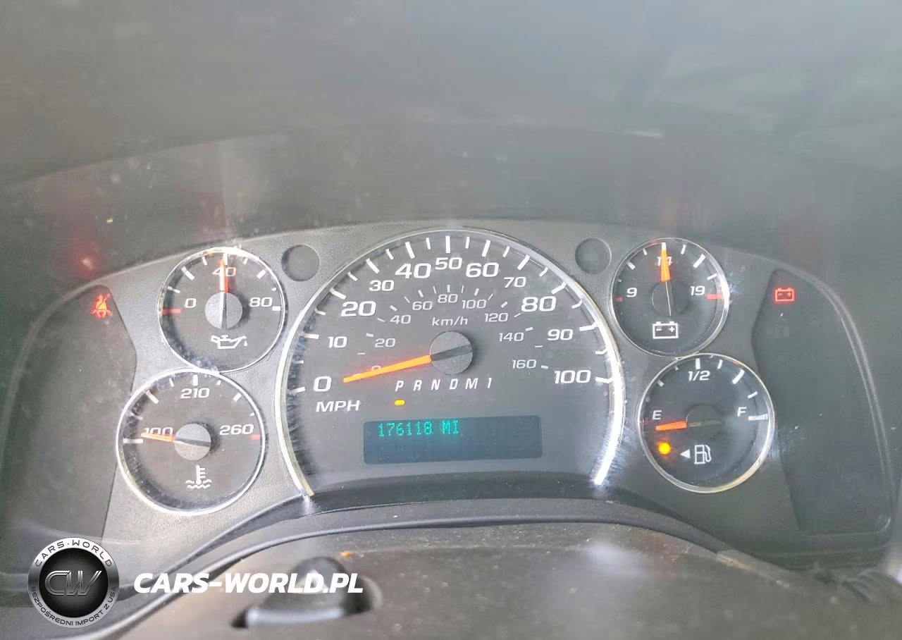 2017 Chevrolet Express G2500 VIN:1GCWGBFG2H1347020 - 9
