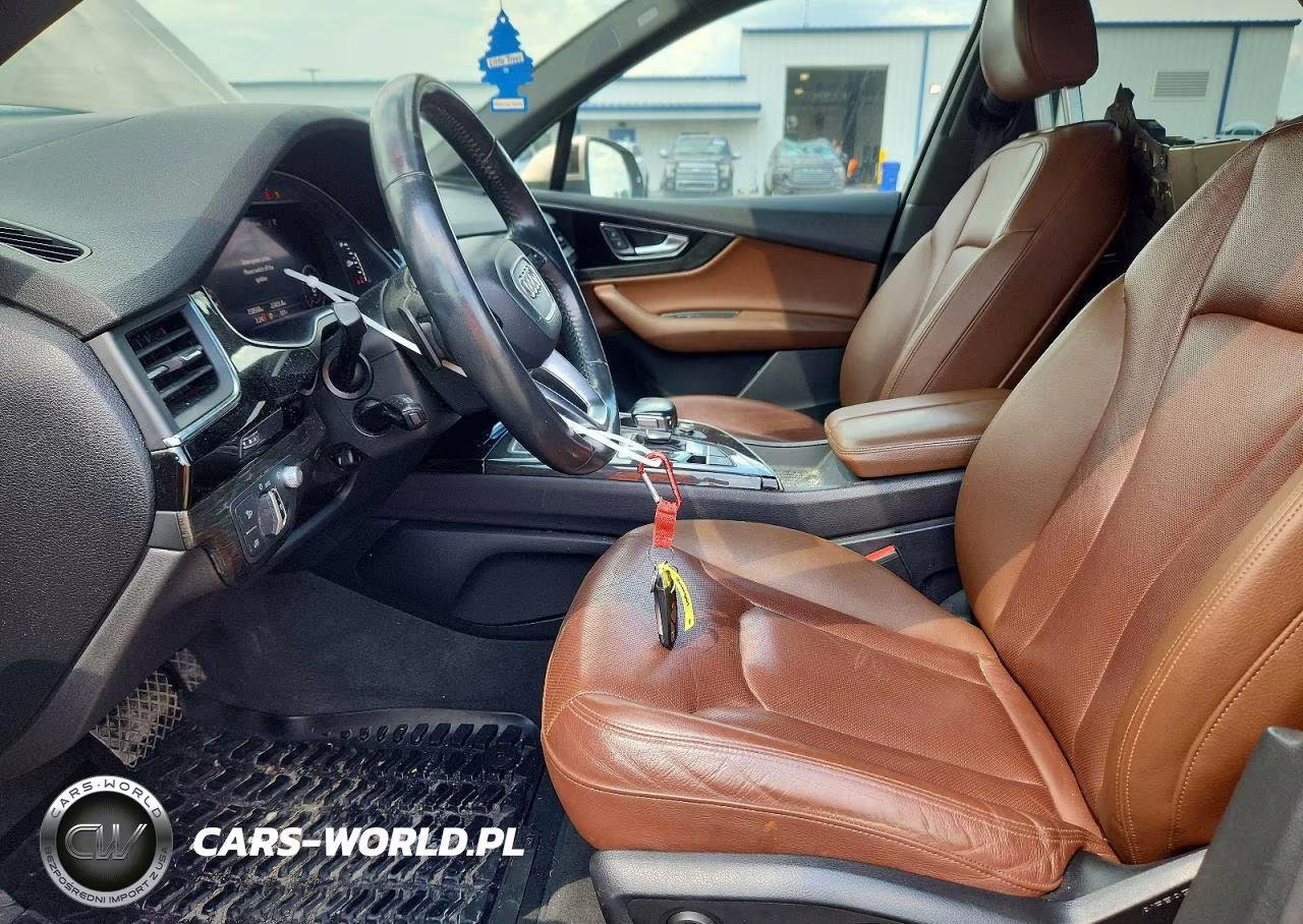2018 Audi Q7 Prestige VIN:WA1VAAF71JD013776 - 7