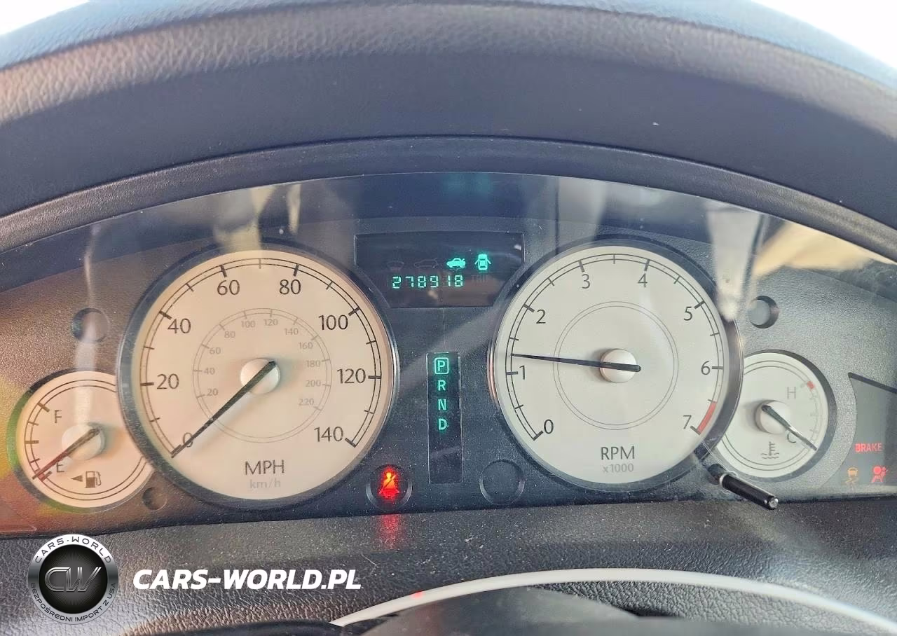 2006 Chrysler 300 Touring VIN:2C3KA53G16H479968 - 9