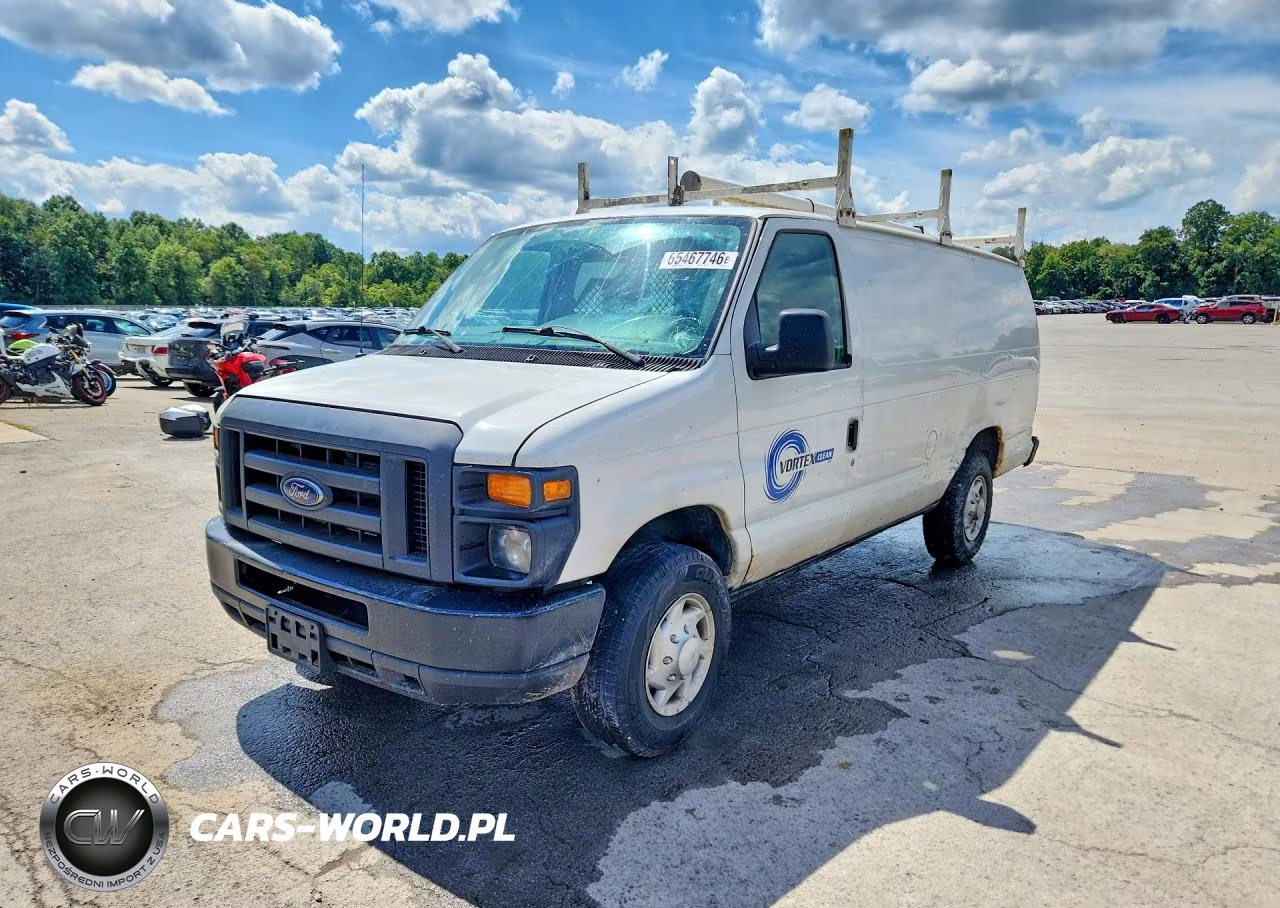 2013 Ford Econoline E350 Super Duty Van