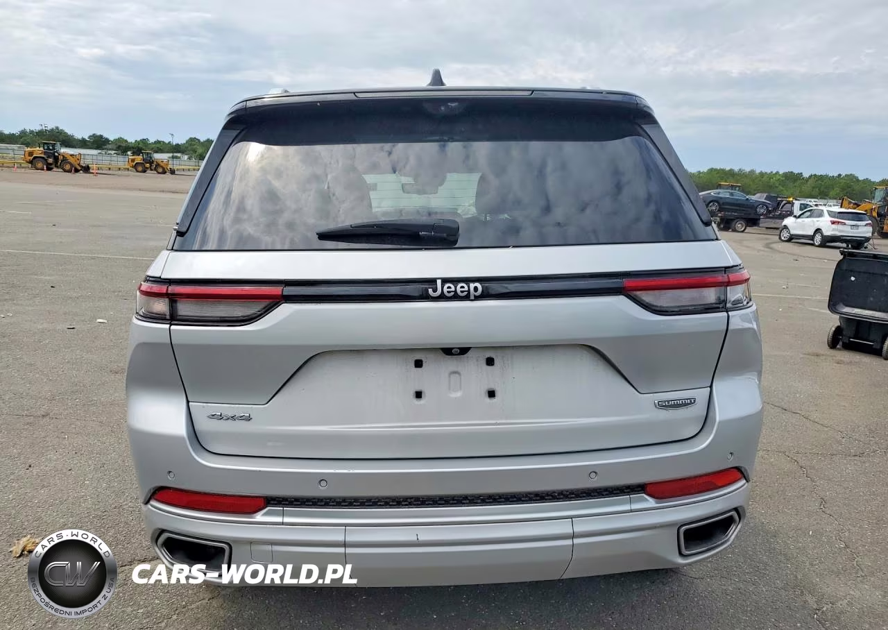 2022 Jeep Grand Cherokee Summit VIN:1C4RJHEG6N8584762 - 6