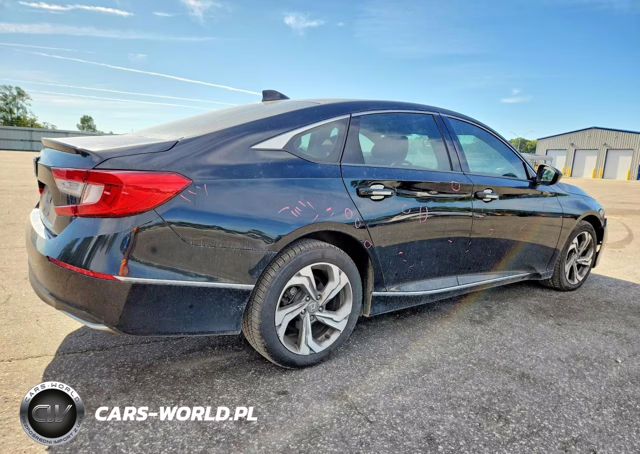 2018 Honda Accord Ex VIN:1HGCV1F4XJA143775 - 3