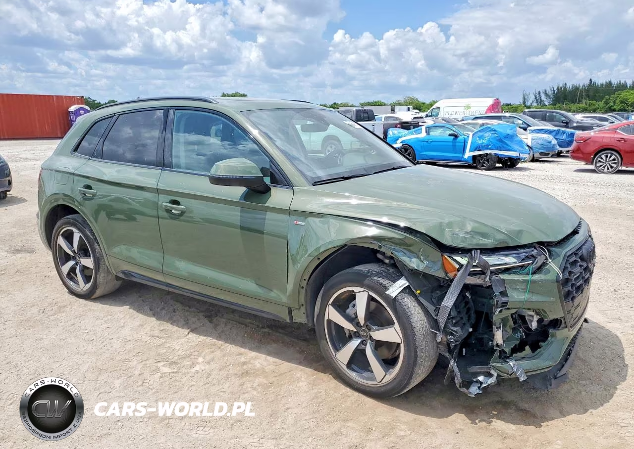 2023 Audi Q5 Premium Plus 45 VIN:WA1EAAFY7P2191351 - 4