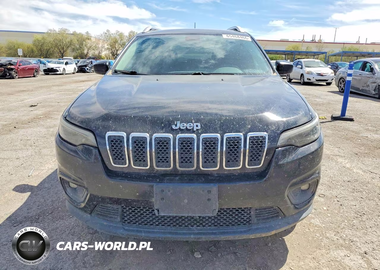 2019 Jeep Cherokee Latitude VIN:1C4PJMCX1KD239029 - 5