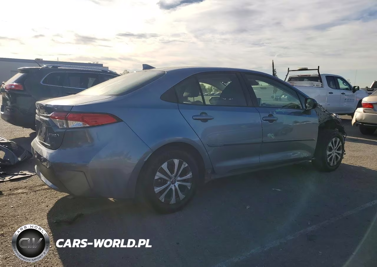 2021 Toyota Corolla Le VIN:JTDEAMDE0MJ005148 - 3