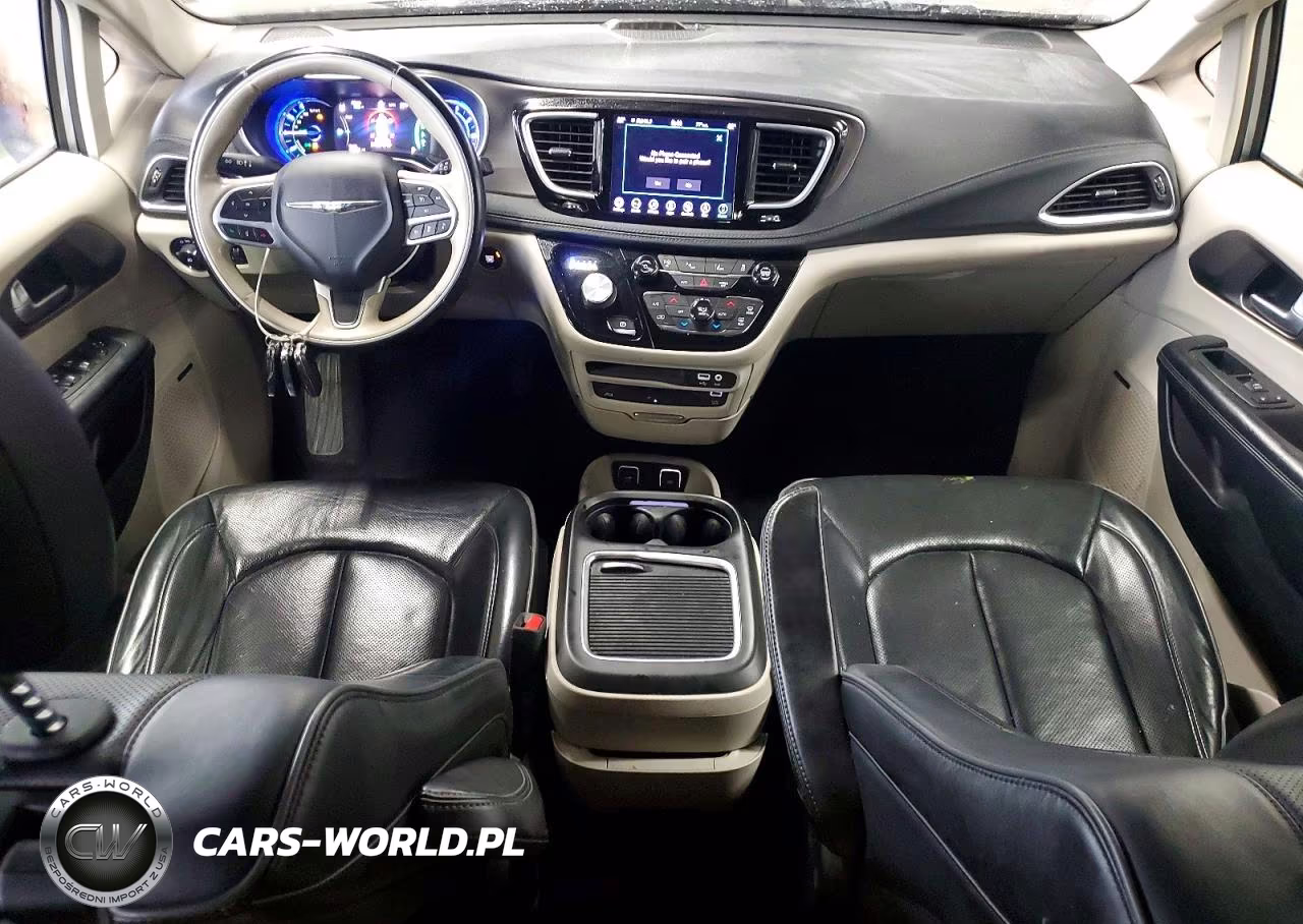 2018 Chrysler Pacifica Hybrid Limited VIN:2C4RC1N77JR339713 - 8