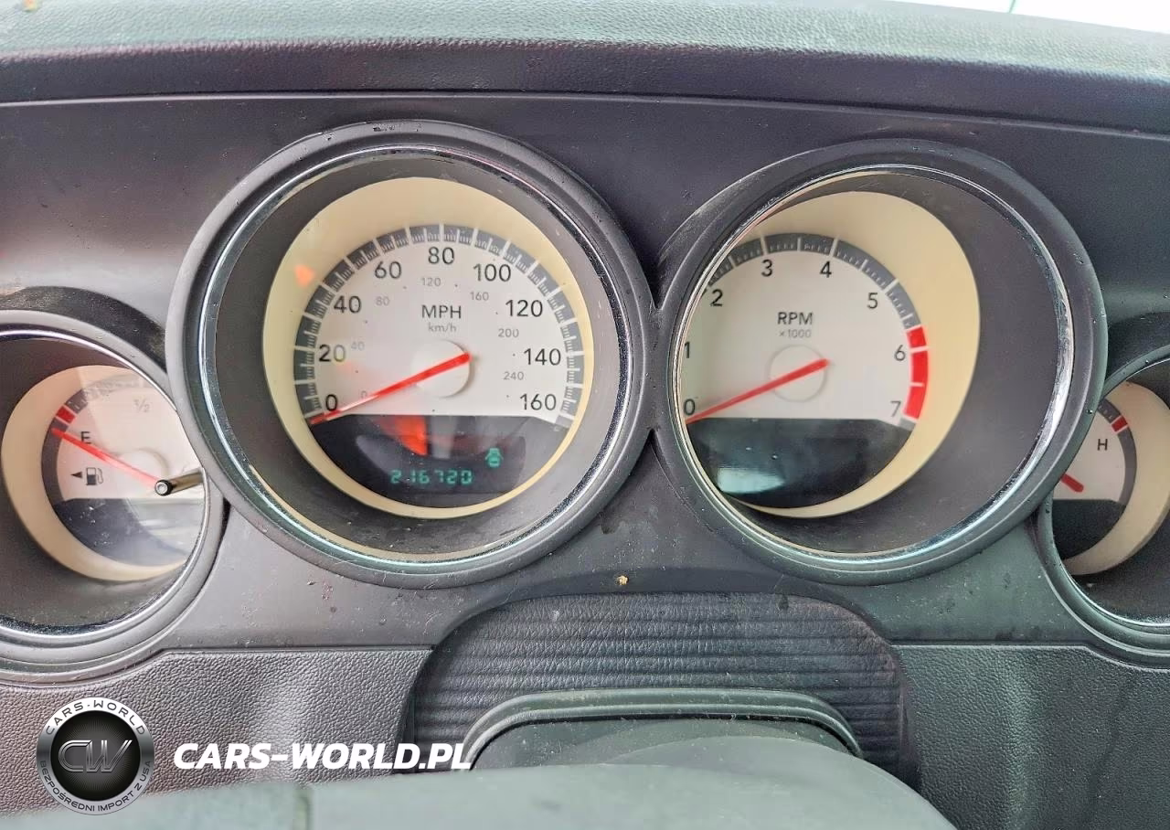 2009 Dodge Challenger R-T VIN:2B3LJ54T69H607087 - 9