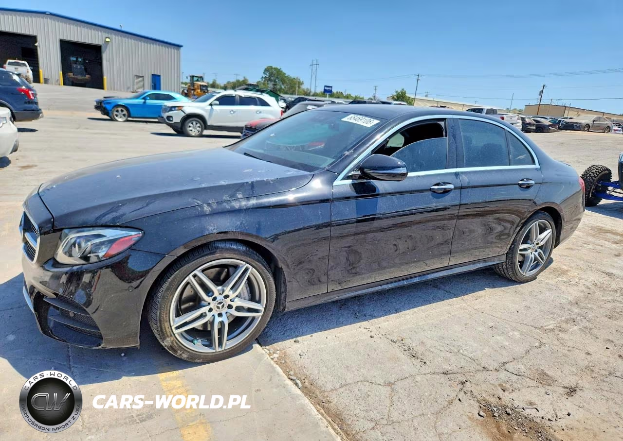2018 Mercedes-Benz E 300 4Matic VIN:WDDZF4KB8JA315898 - 1