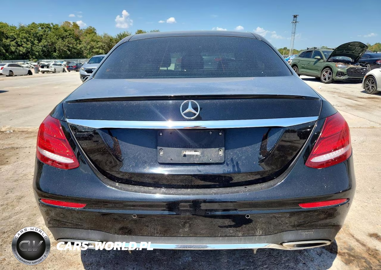2018 Mercedes-Benz E 300 4Matic VIN:WDDZF4KB8JA315898 - 6