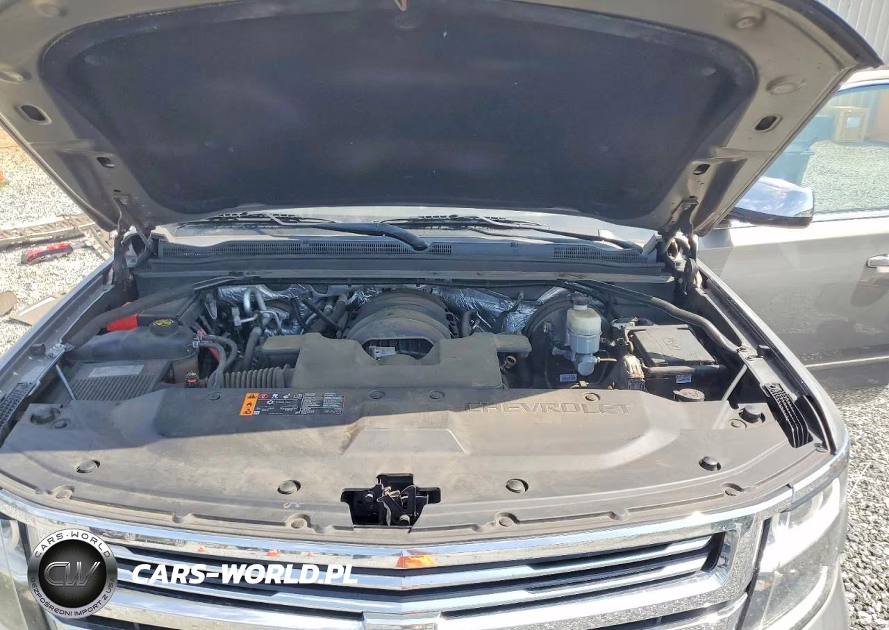 2017 Chevrolet Suburban K1500 Premier VIN:1GNSKJKC2HR248068 - 12