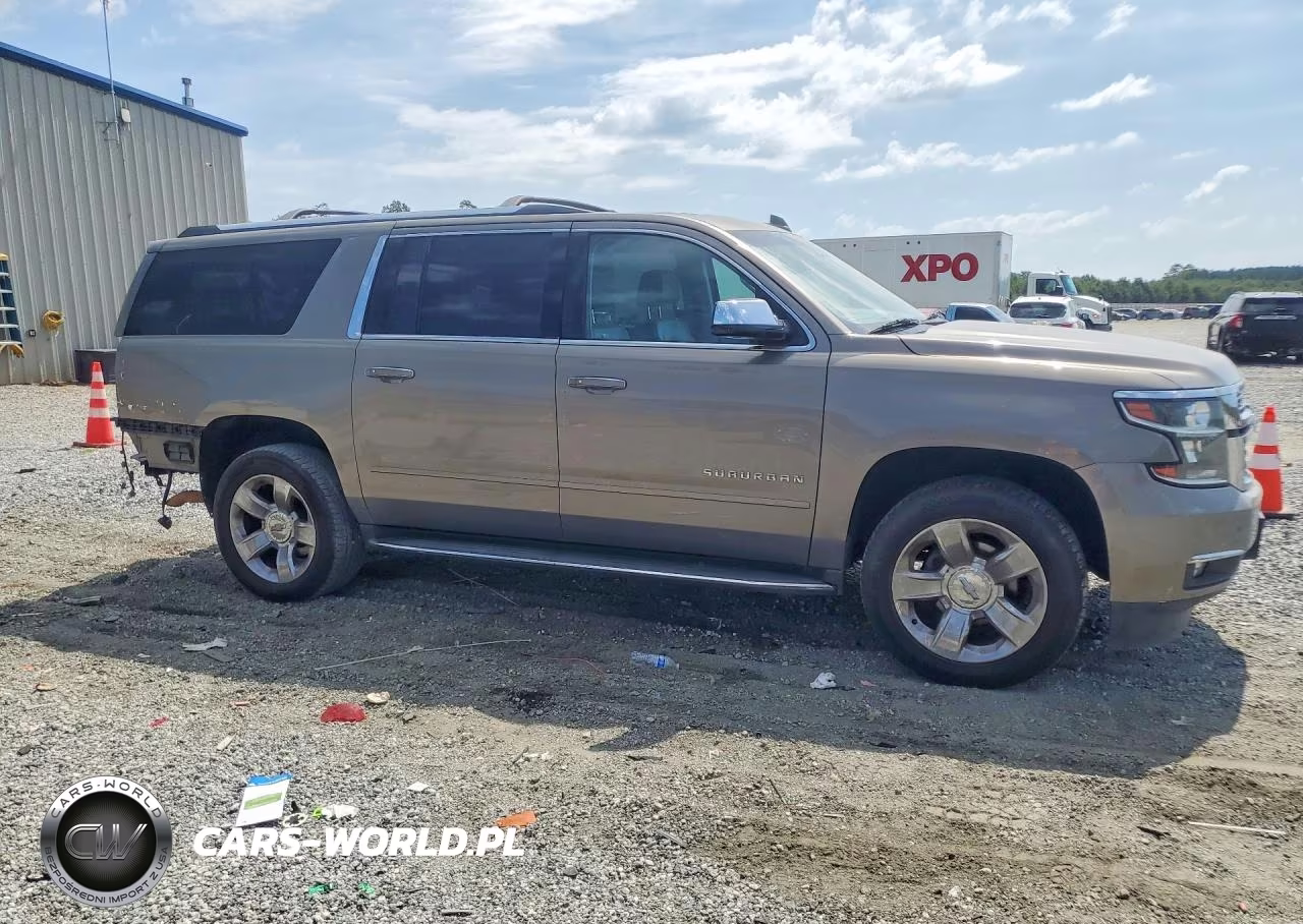 2017 Chevrolet Suburban K1500 Premier VIN:1GNSKJKC2HR248068 - 4