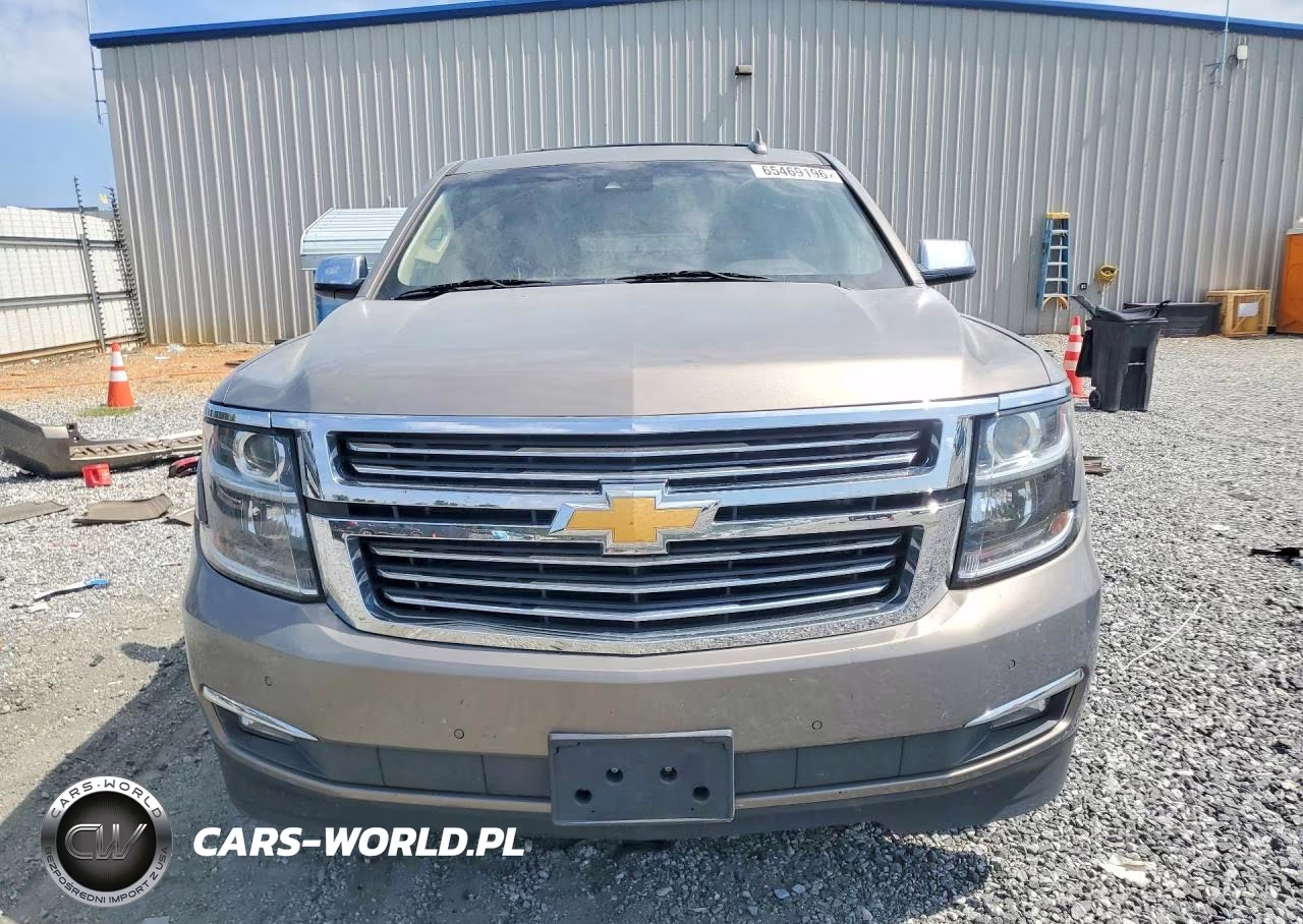 2017 Chevrolet Suburban K1500 Premier VIN:1GNSKJKC2HR248068 - 5