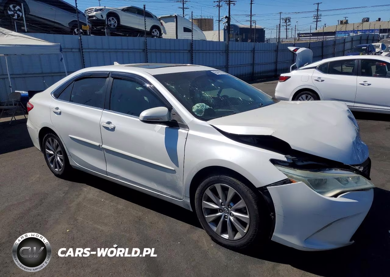 2016 Toyota Camry Xle V6 VIN:4T1BK1FK2GU573384 - 4