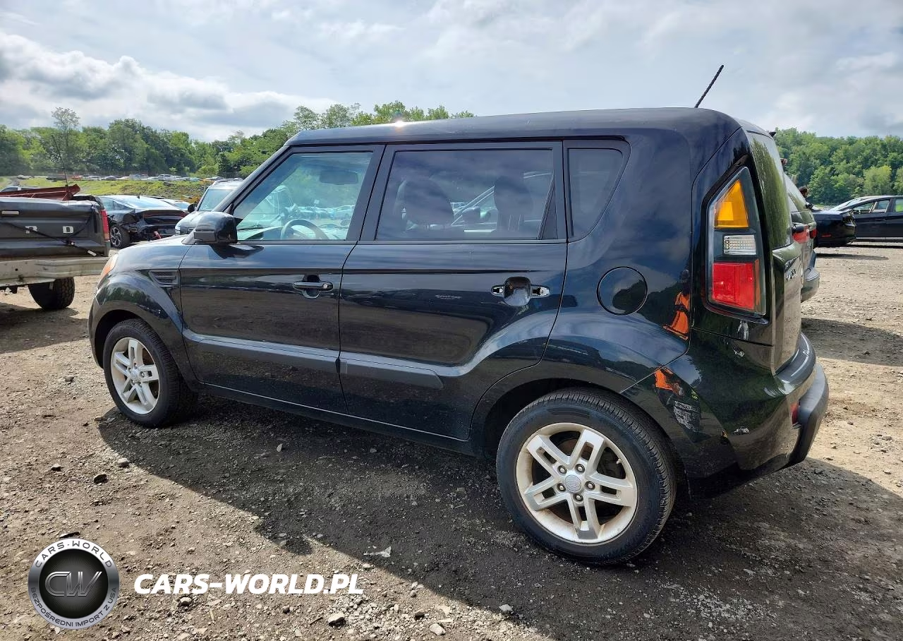 2011 Kia Soul + VIN:KNDJT2A25B7209428 - 2