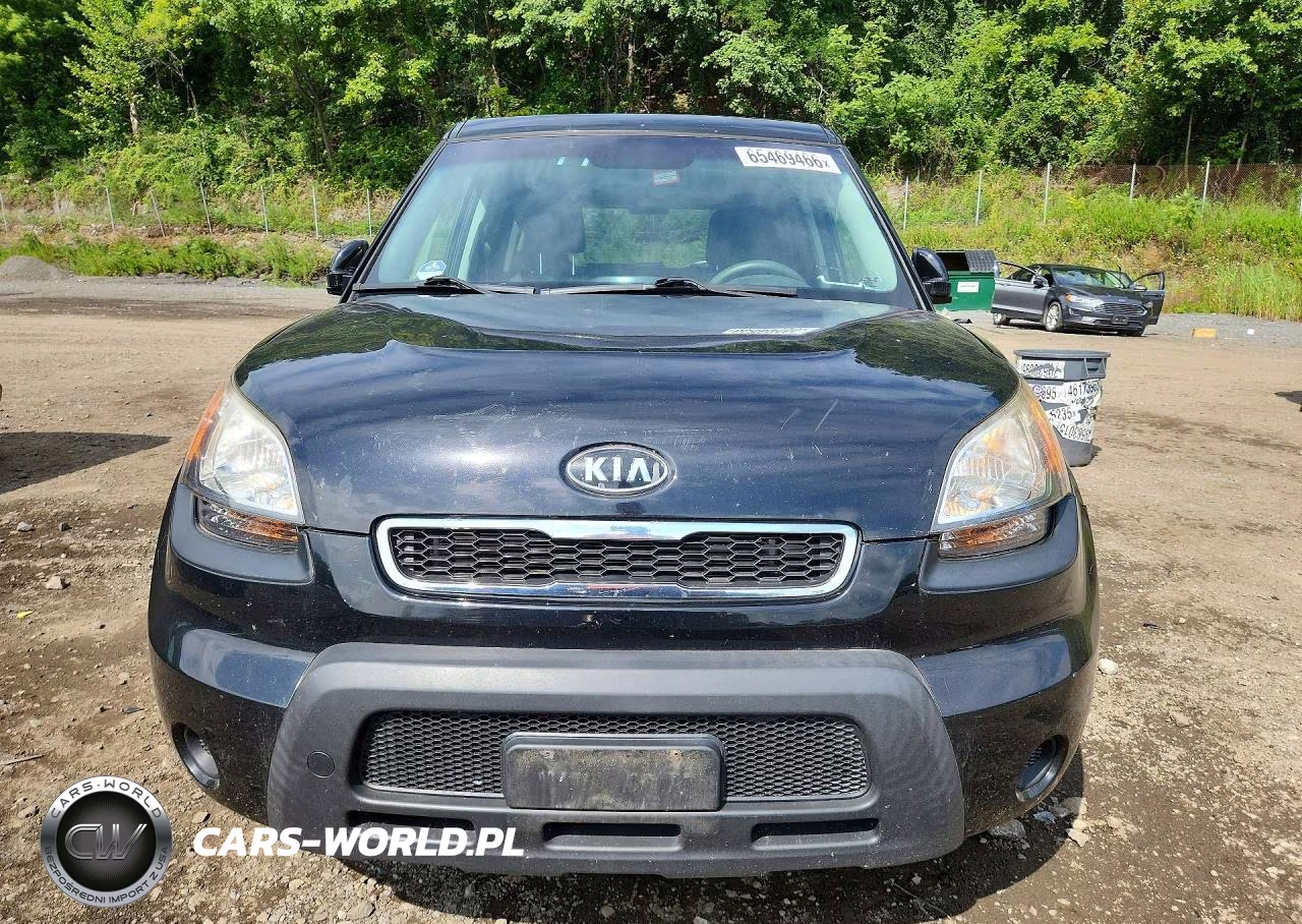 2011 Kia Soul + VIN:KNDJT2A25B7209428 - 5