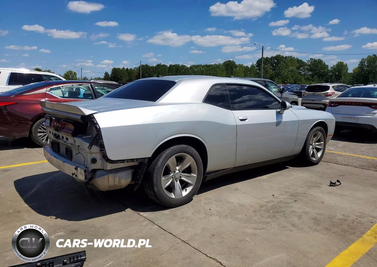 2019 Dodge Challenger Sxt VIN:2C3CDZAG9KH751005 - 3
