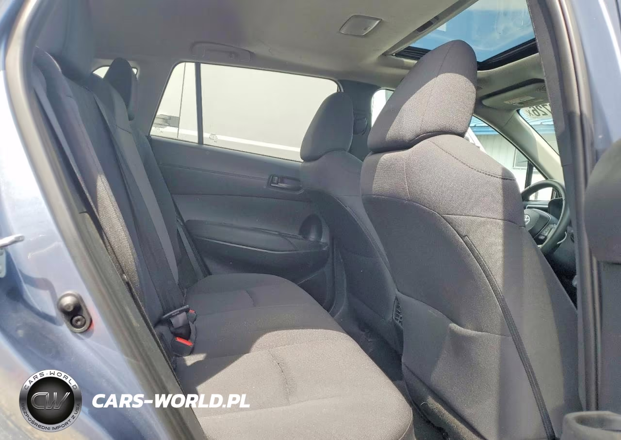 2022 Toyota Corolla Cross Le VIN:7MUBAABG4NV001393 - 11