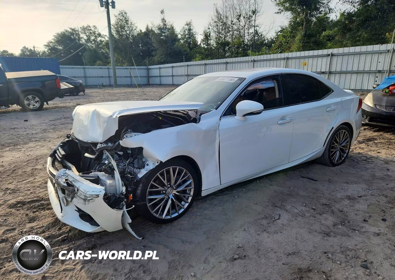 2015 Lexus Is 250 – zdjęcie 1 z 12