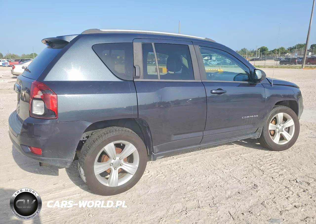 2016 Jeep Compass Sport VIN:1C4NJCBA3GD560009 - 3