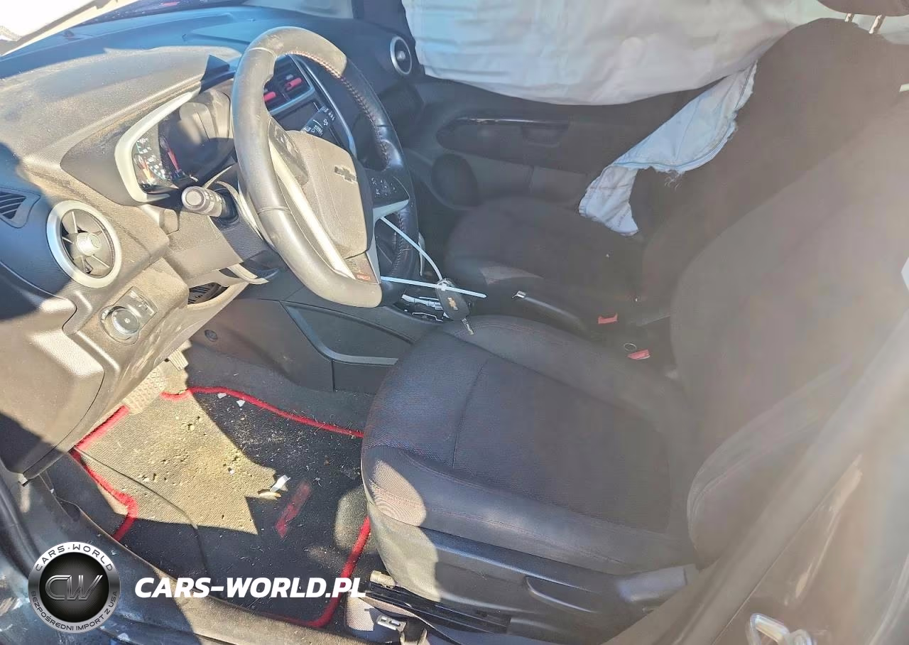 2019 Chevrolet Sonic Lt VIN:1G1JD6SB0K4149216 - 7
