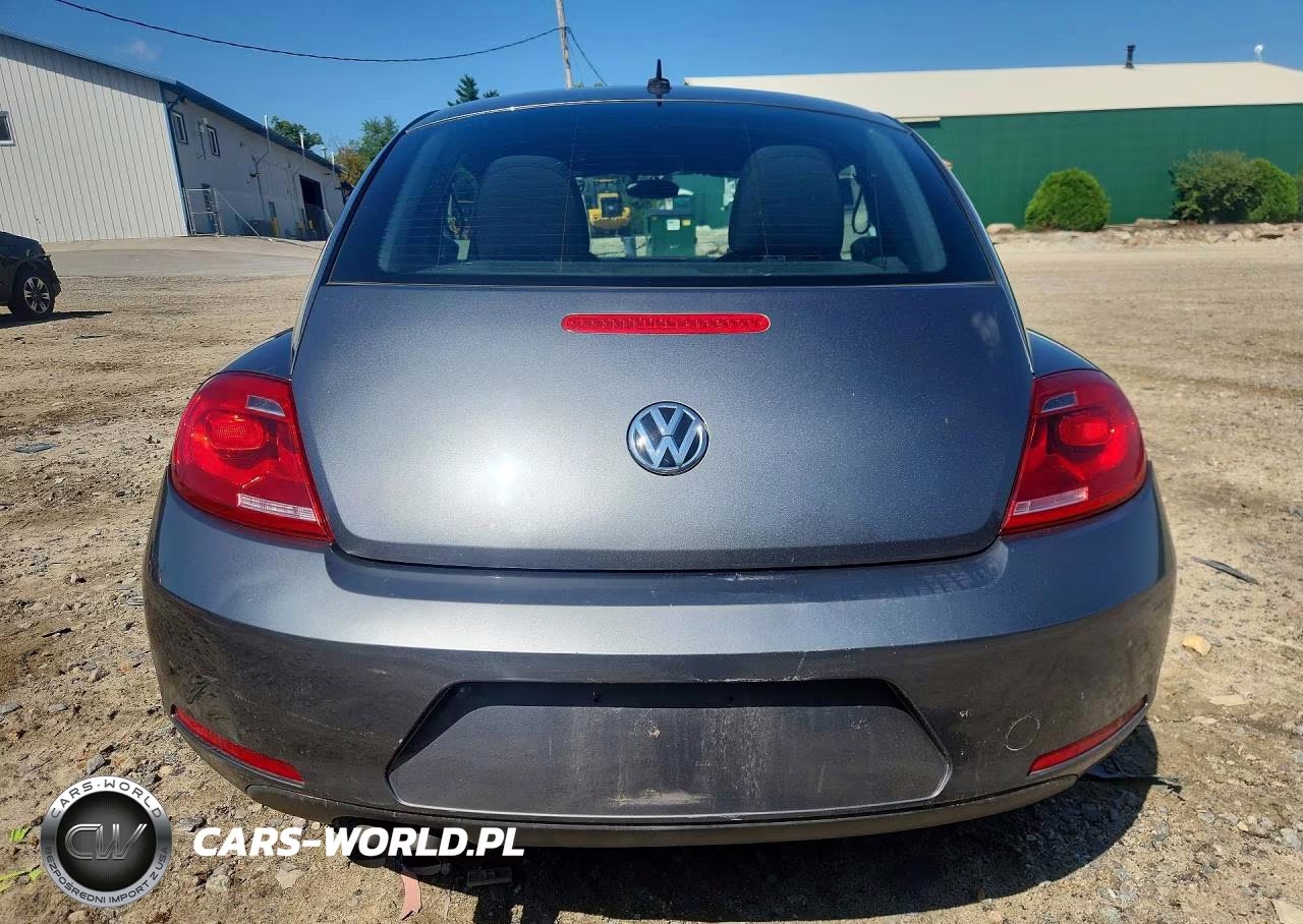 2014 Volkswagen Beetle VIN:3VWF17AT8EM638653 - 6