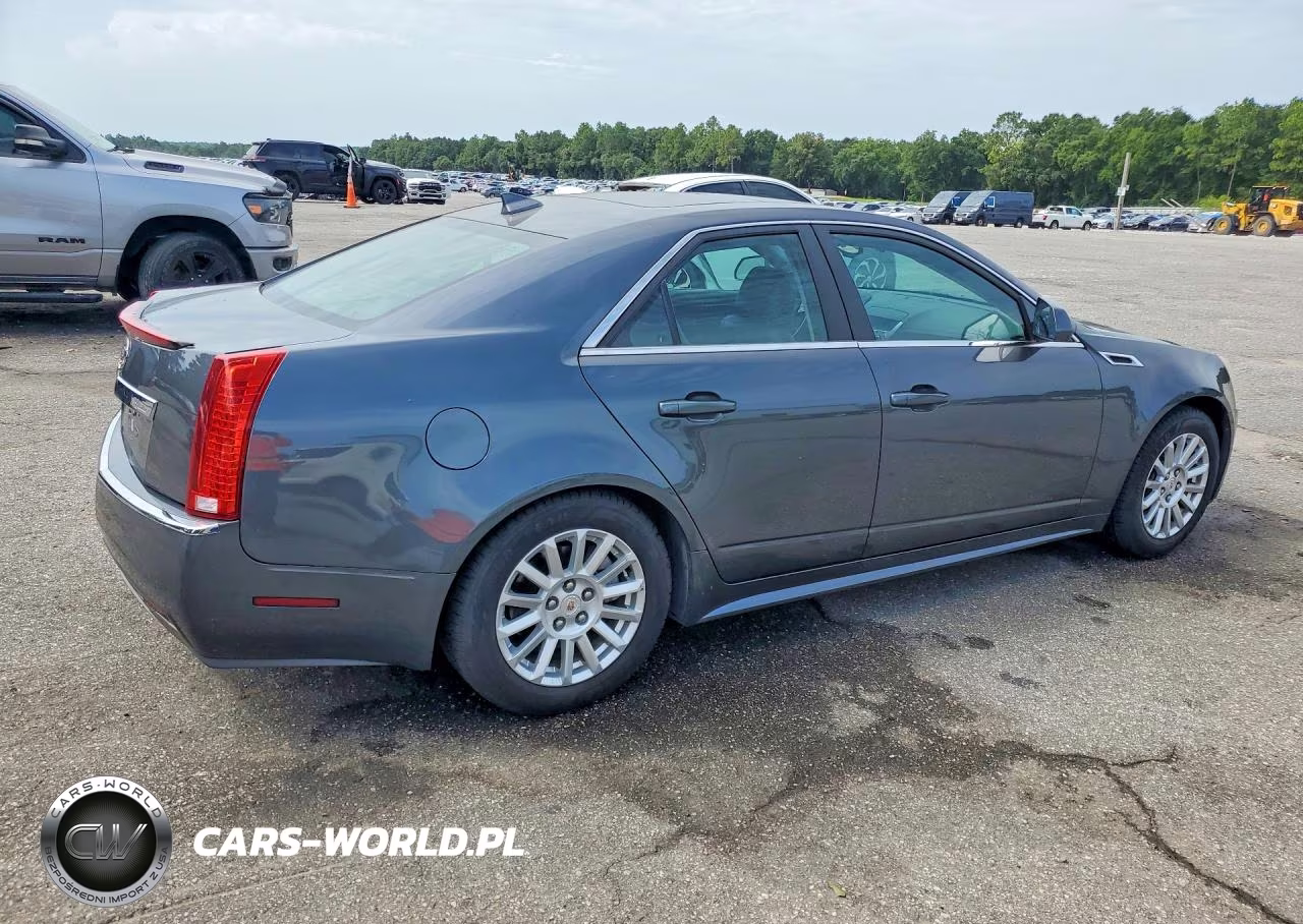 2012 Cadillac Cts Luxury Collection VIN:1G6DF5E50C0131860 - 3
