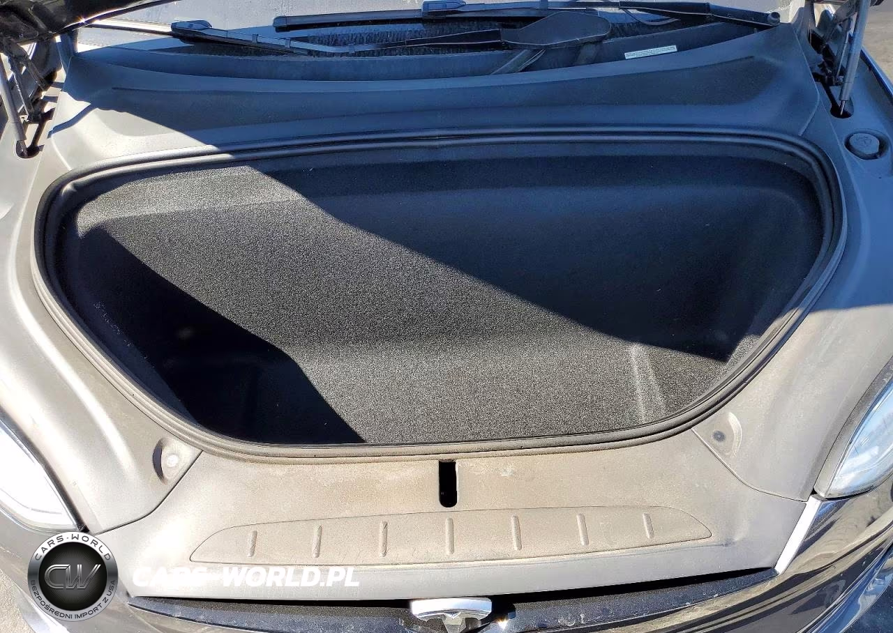 2022 Tesla Model X VIN:7SAXCBE68NF329510 - 12