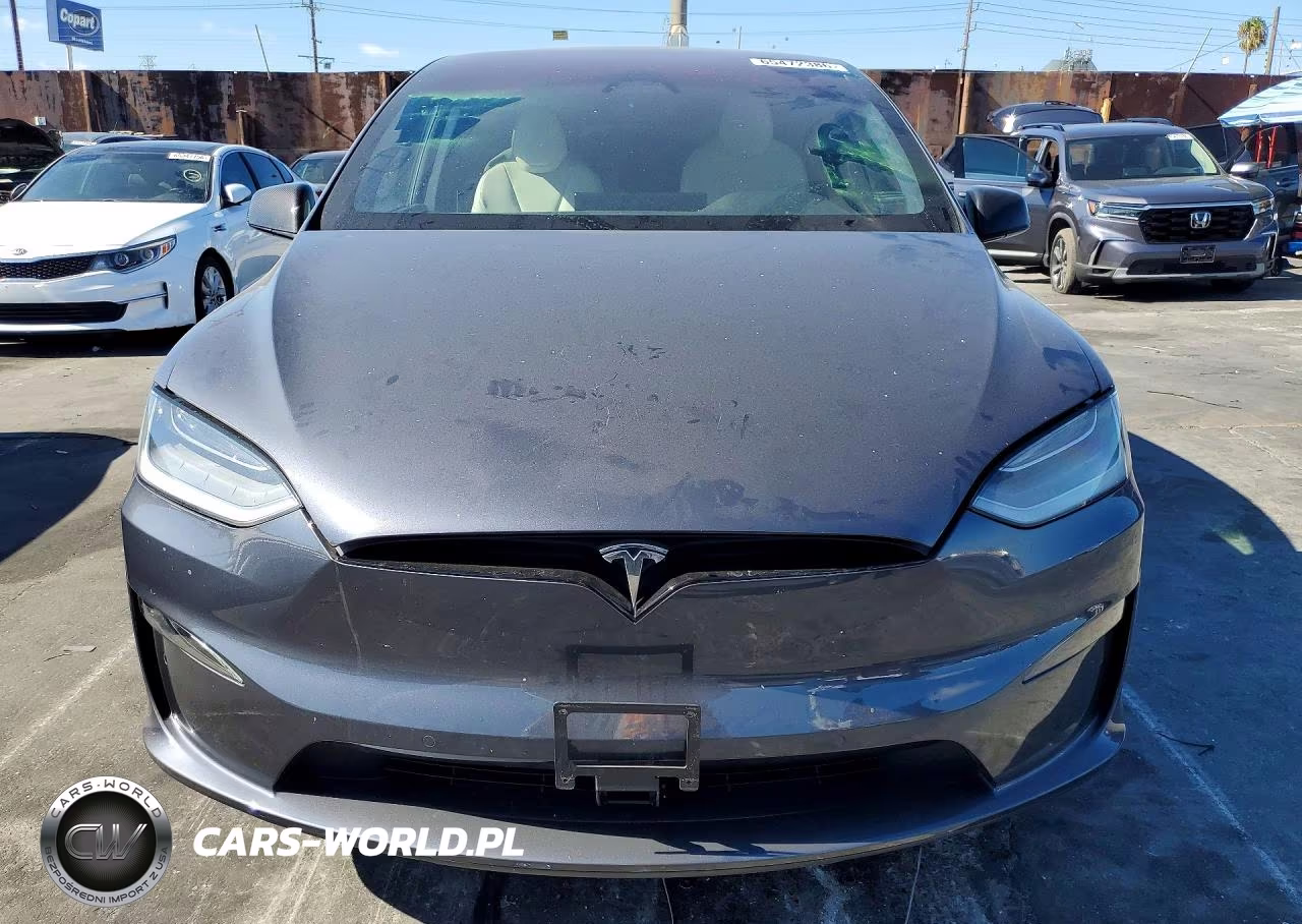 2022 Tesla Model X VIN:7SAXCBE68NF329510 - 5