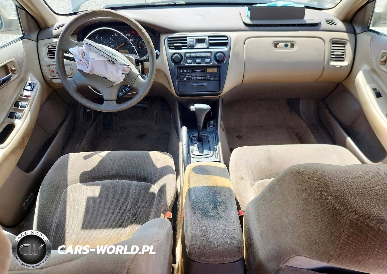 2000 Honda Accord Lx VIN:1HGCG5648YA083488 - 8