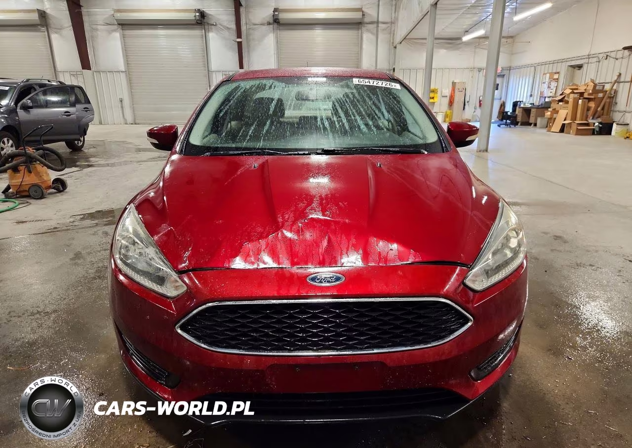 2015 Ford Focus Se VIN:1FADP3F22FL255995 - 5