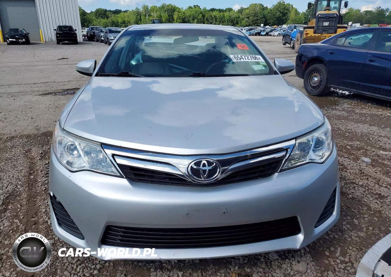 2014 Toyota Camry Le VIN:4T4BF1FK8ER361953 - 5