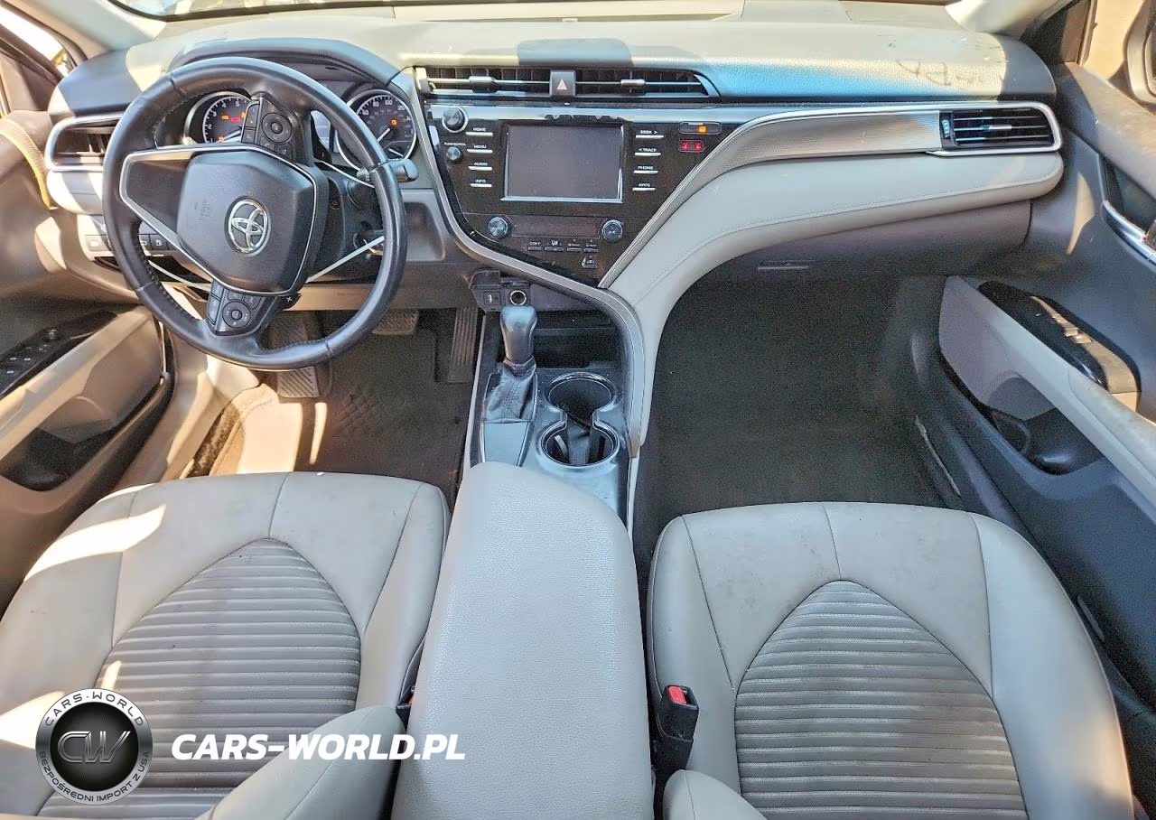 2018 Toyota Camry Se VIN:JTNB11HK7J3020002 - 8