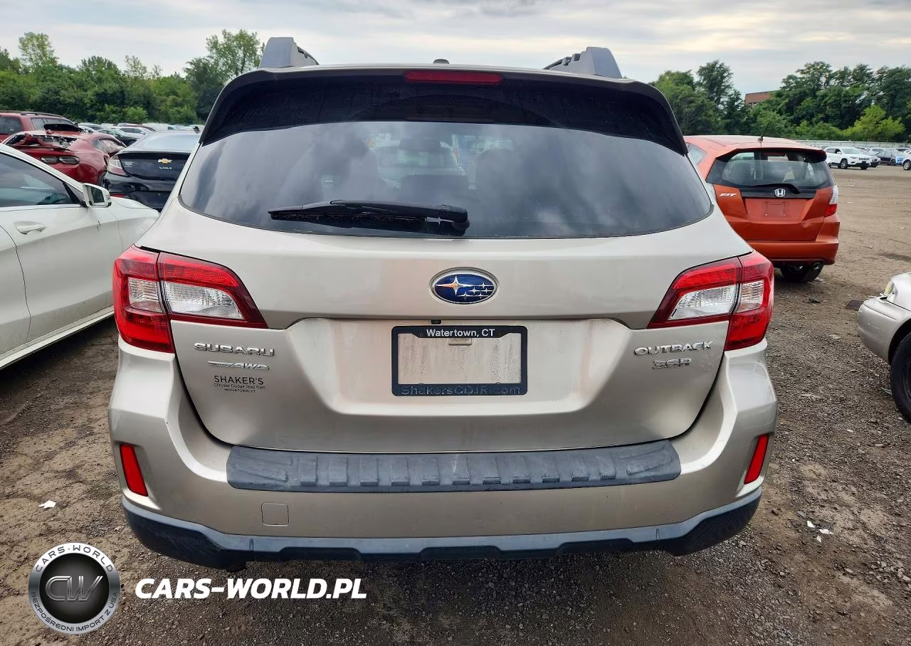 2015 Subaru Outback 3.6R Limited VIN:4S4BSELC5F3287215 - 6