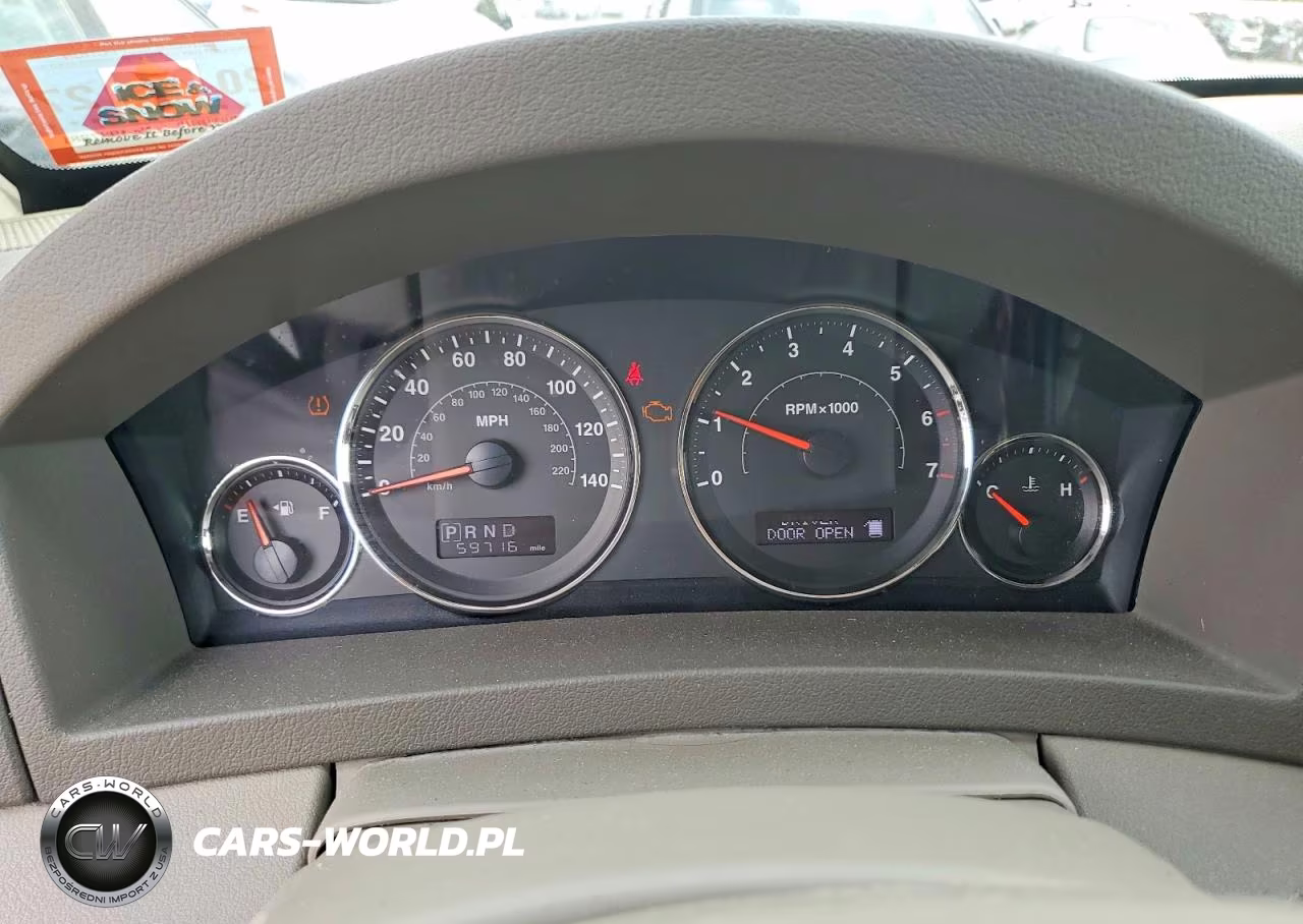 2008 Jeep Grand Cherokee Laredo VIN:1J8GR48K78C104358 - 9