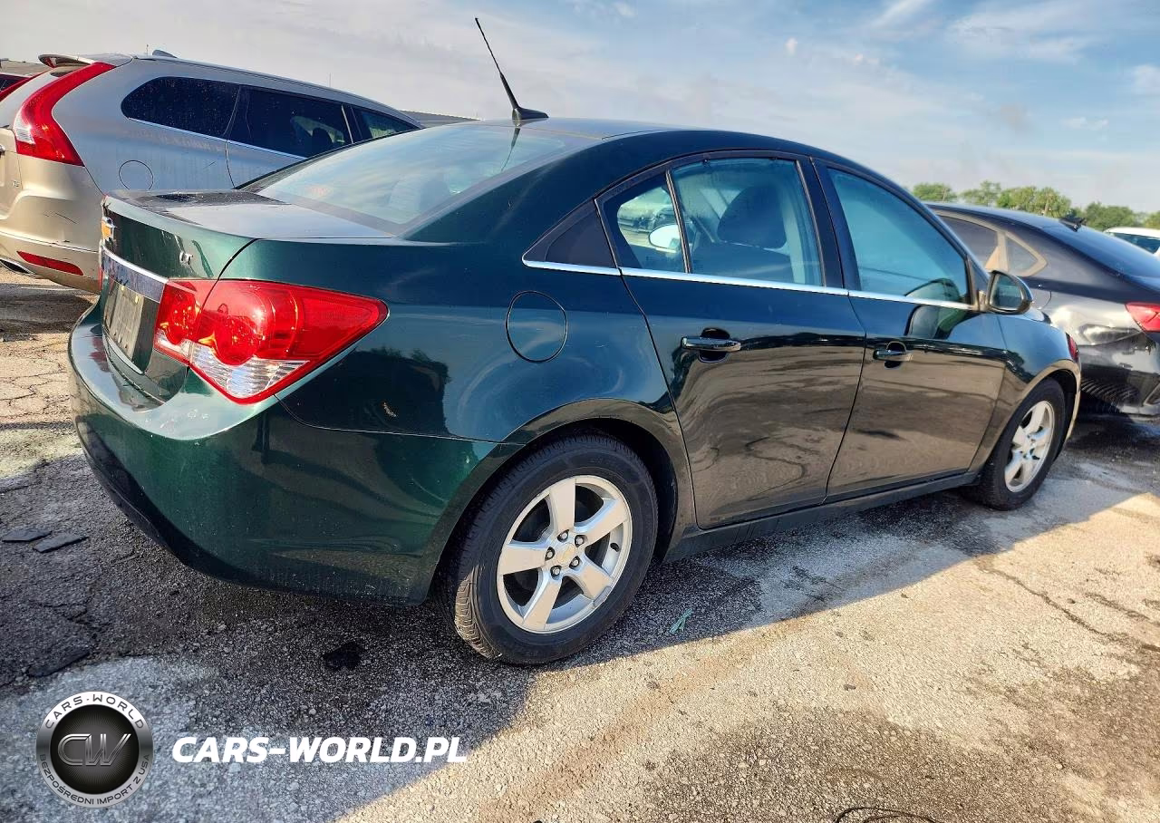 2014 Chevrolet Cruze Lt VIN:1G1PC5SB6E7454715 - 3