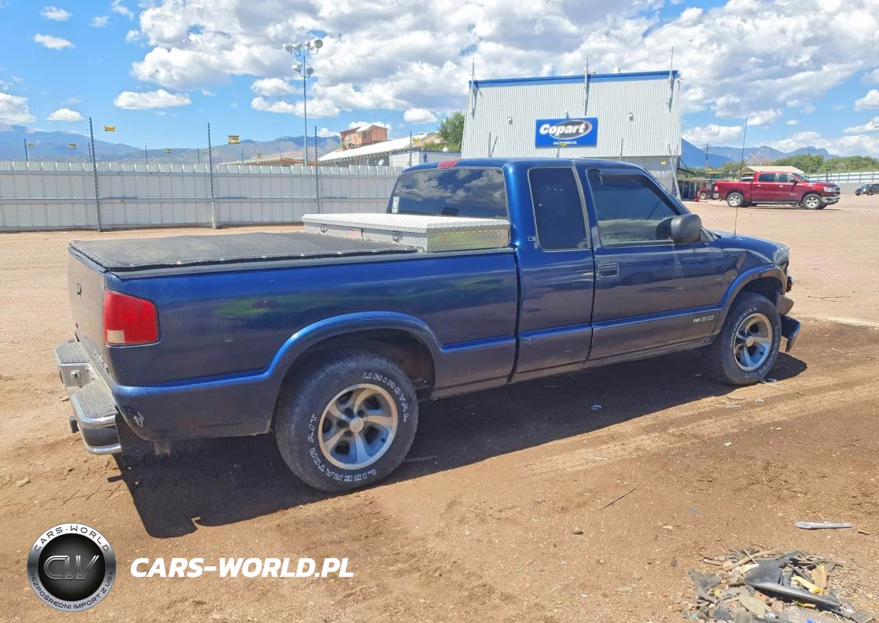 2000 Chevrolet S Truck S10 VIN:1GCCS195XYK238921 - 3