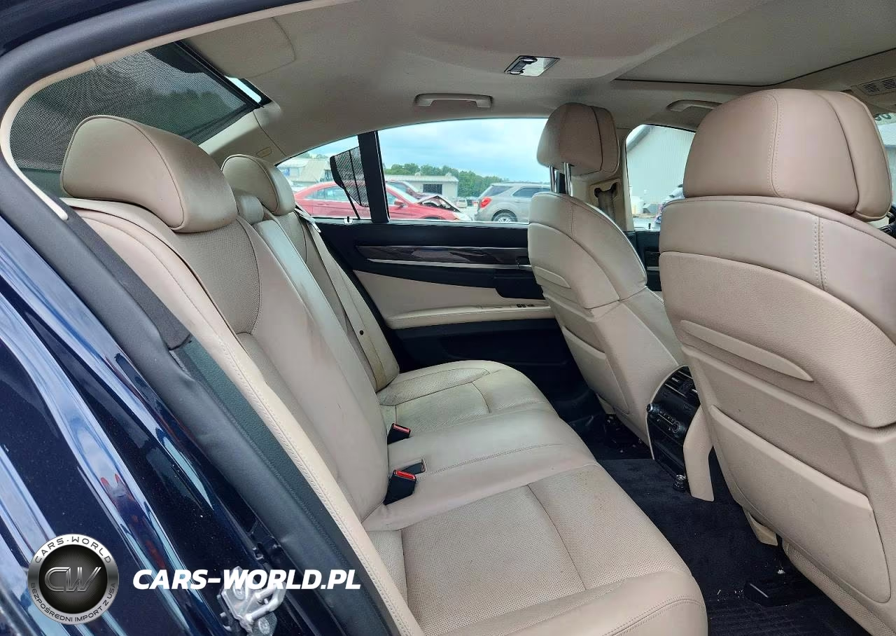 2010 BMW 750 I xDrive VIN:WBAKC6C53AC393337 - 10
