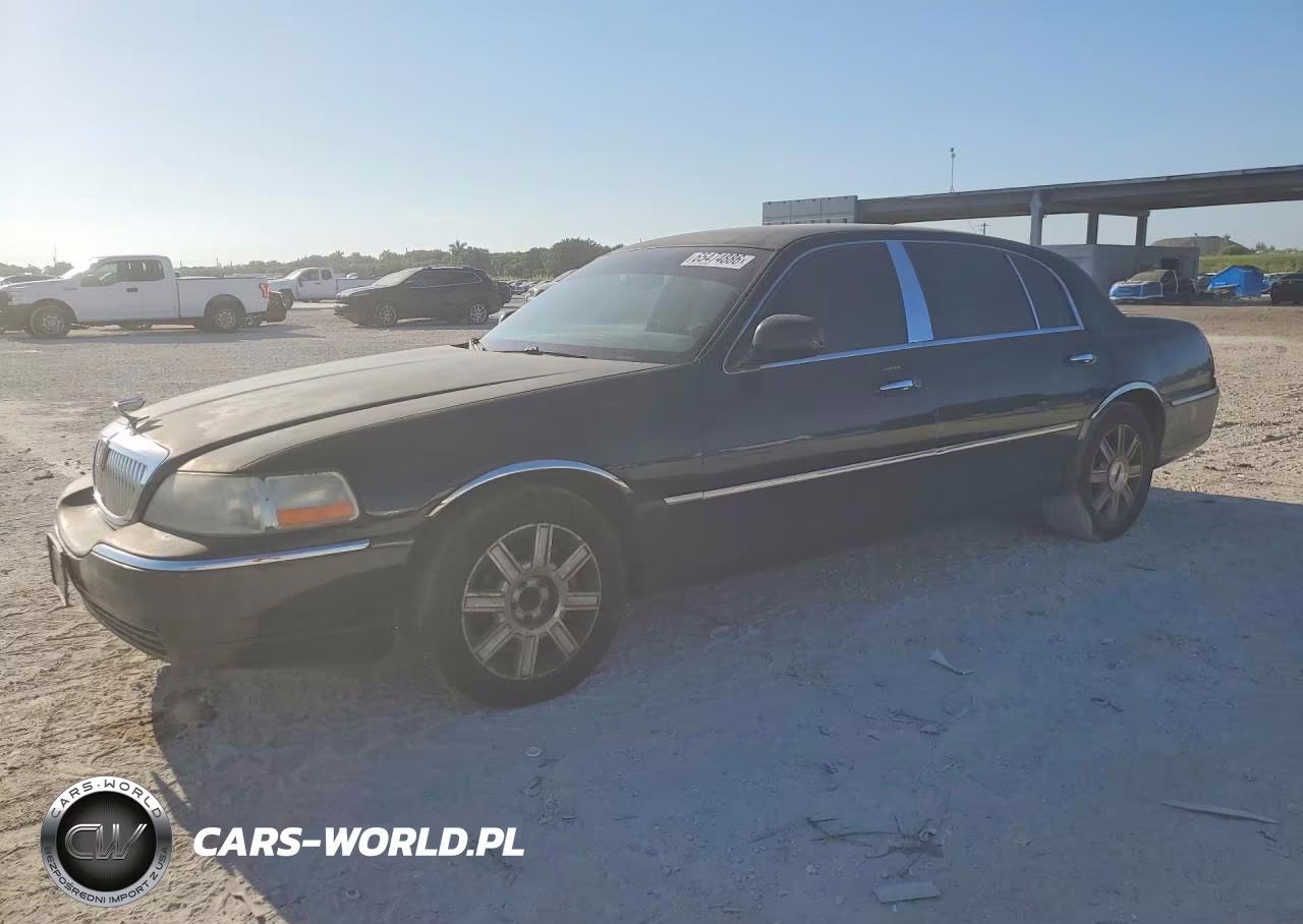 2007 Lincoln Town Car Executive L
