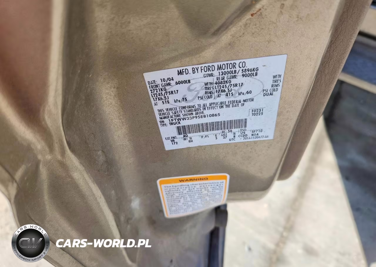2005 Ford F350 Super Duty VIN:1FTWW33P95EB10865 - 12