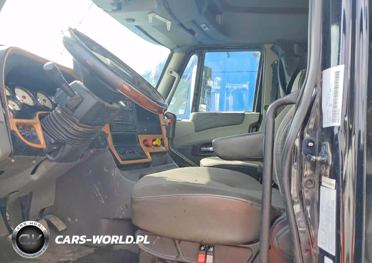 2016 International Lf517 Semi Truck VIN:3HSCXAPR4GN750674 - 7