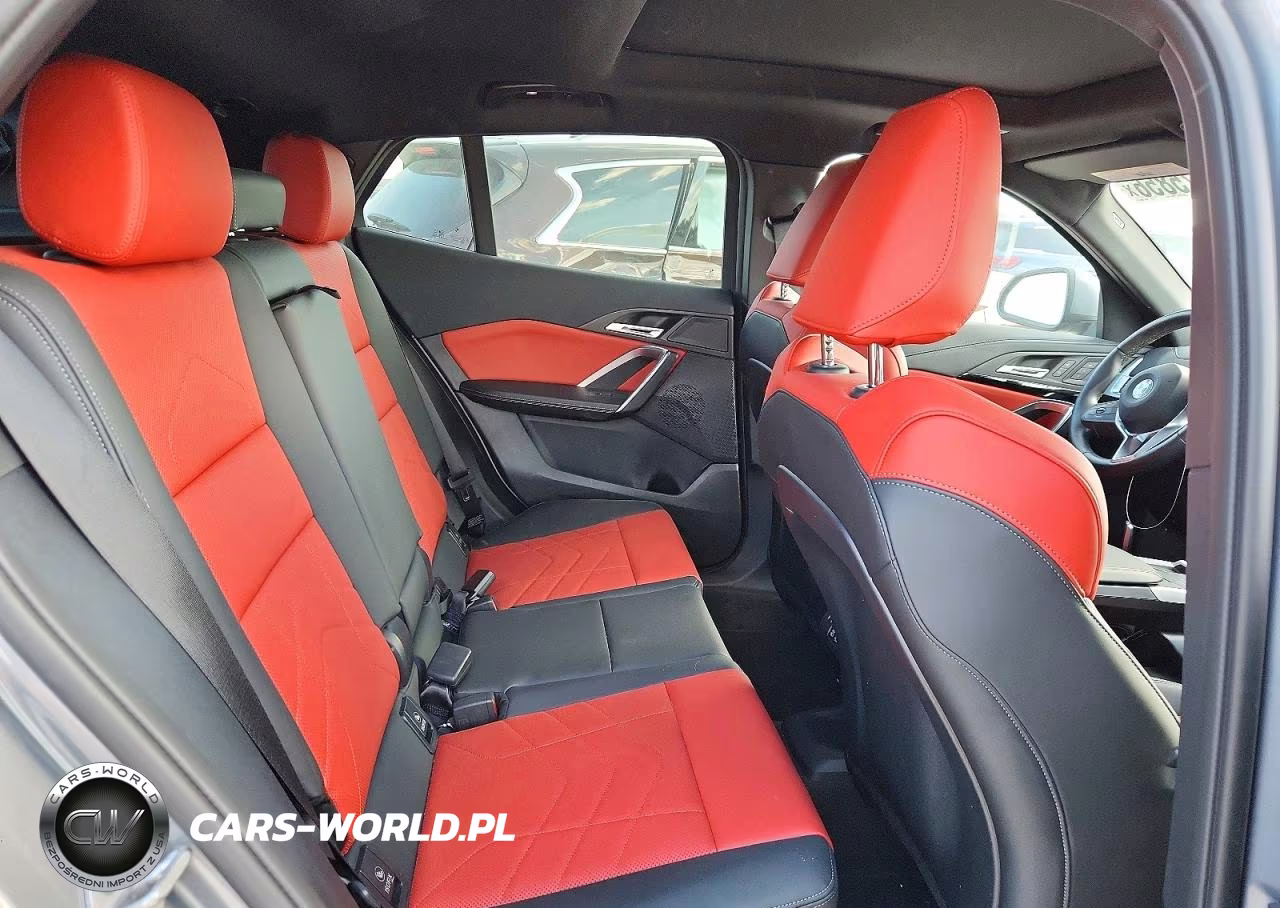 2025 BMW X2 xDrive28I VIN:WBX63GM08S5280537 - 10
